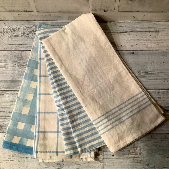 HeatherLee Chan 4pk Vintage Truck Happy Easter Kitchen Towels - Picture 2 of 2